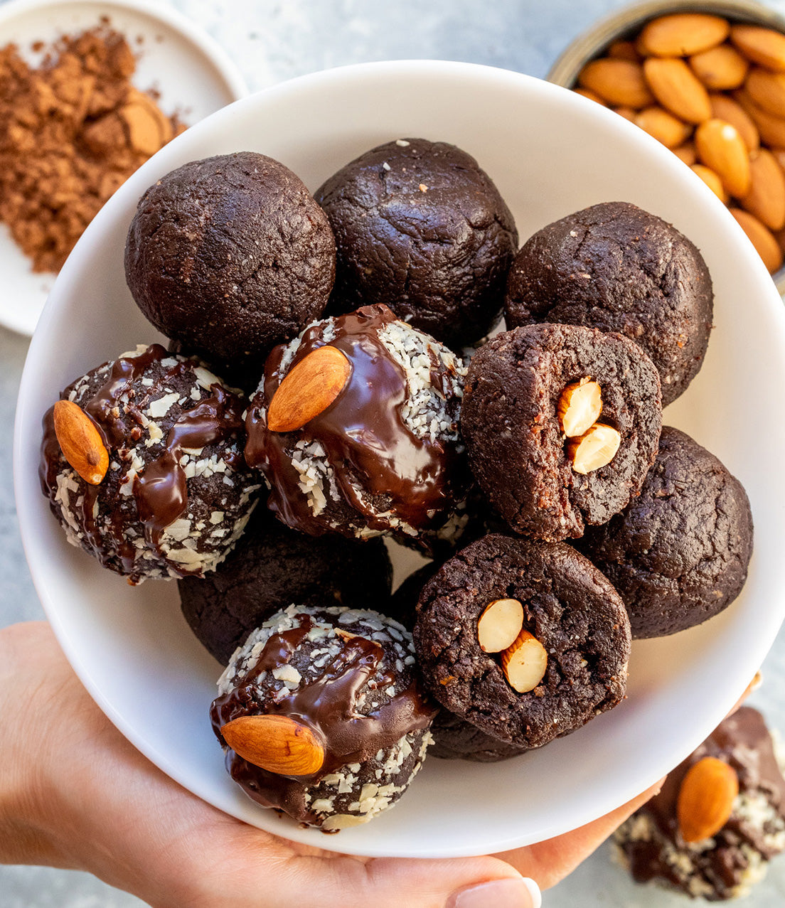 HEALTHY FERRERO ROCHER BALLS