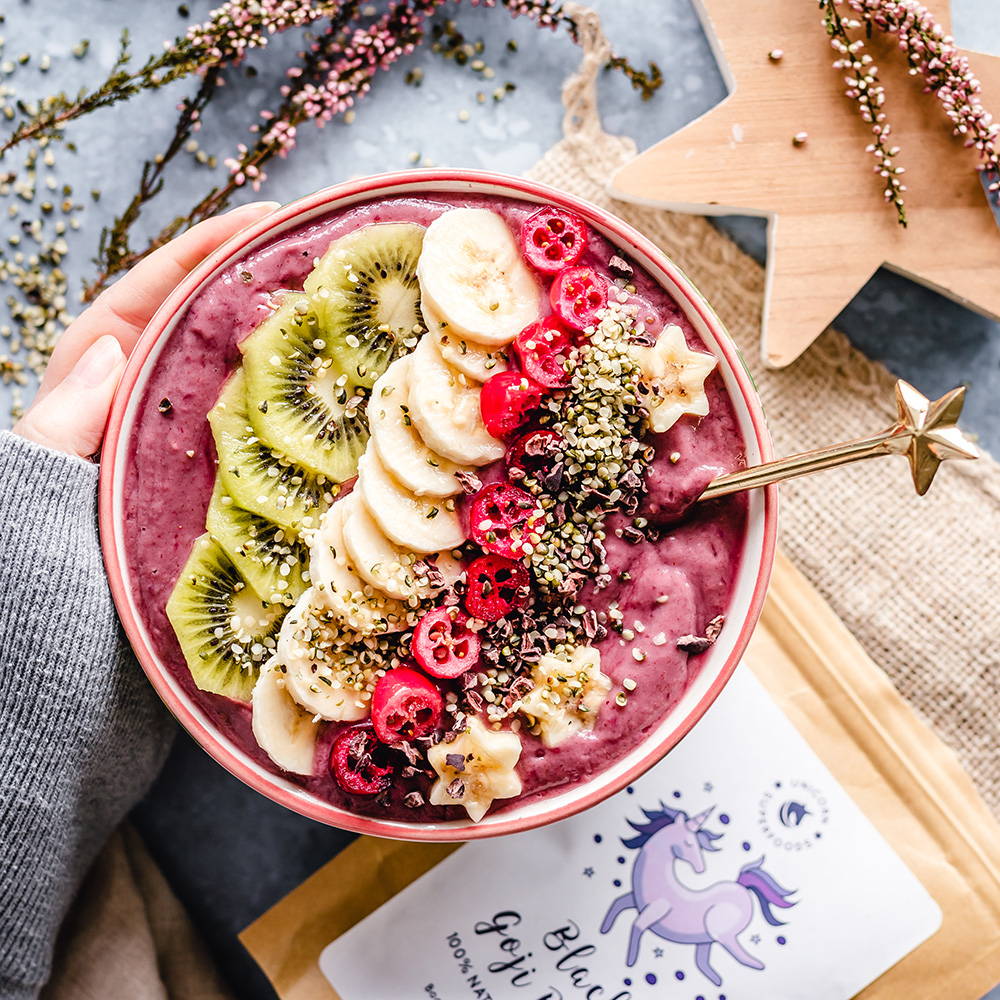 Festive Berry Smoothie Bowl